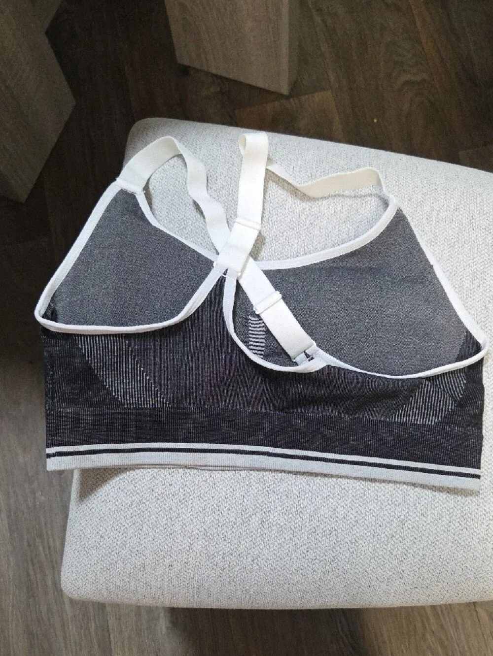 New Balance seamless construction